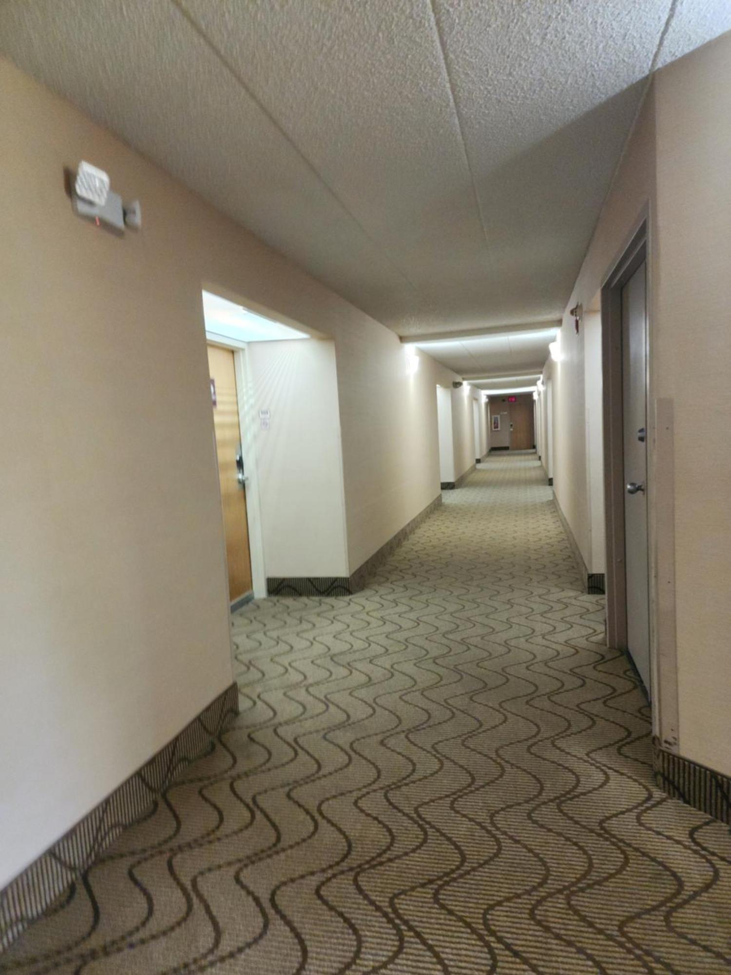 Comfort Inn & Suites Madison - Airport Luaran gambar
